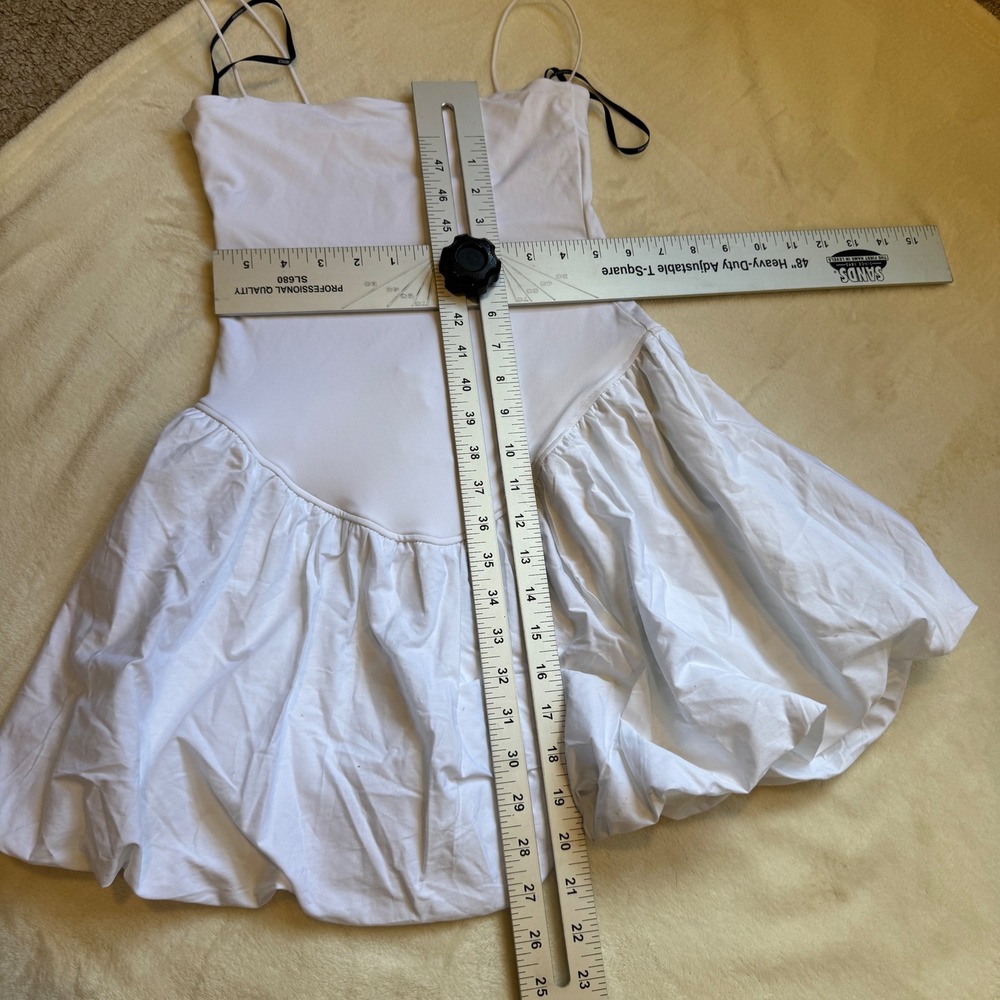 Forever 21 Sz XS White Bubble Hem Spaghetti Strap Bodycon Party Dance Dress - Picture 6 of 6
